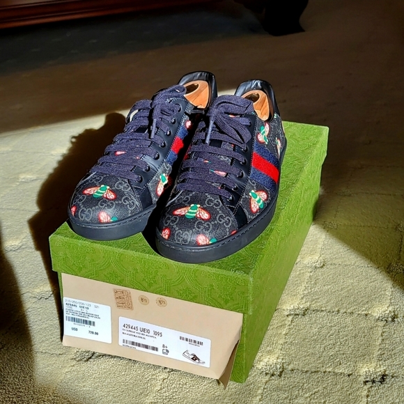 Meet your Posher, Jon - Picture 4 of 5